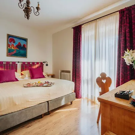 Hotell Panda Cortina- Ricarica Auto Elettriche
